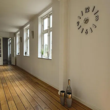 Stilbjerg Gl. Skole 度假居 吉弗