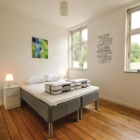 Stilbjerg Gl. Skole 吉弗